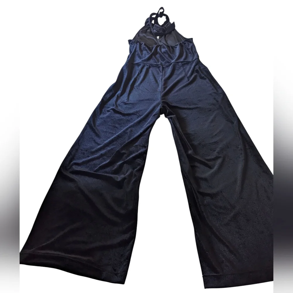 7 For All Mankind Black Velvet Jumpsuit - Picture 4 of 9